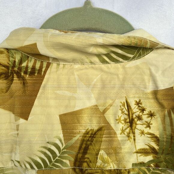 Tommy Bahama Mens 100% Silk Hawaiian Shirt, Yellow, size XL - Picture 8 of 8